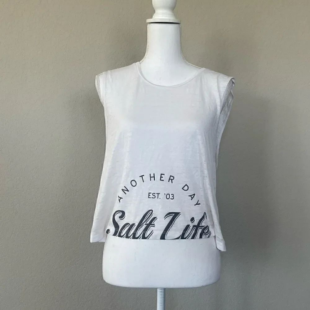 ⭐️3 for $10⭐️ Salt life flowy crop